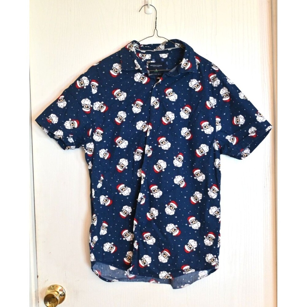Denim and Flower button up short sleeved Cool Santa shirt size M
